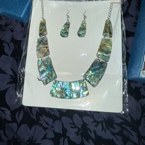 Elegant Abalone Shell Necklace and Earring Set